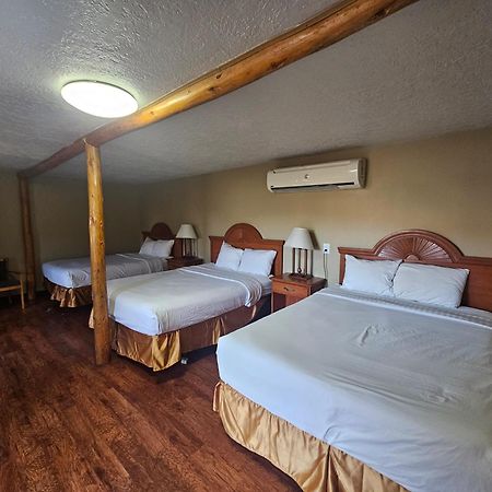 Redrock Country Inn Kanab Bagian luar foto