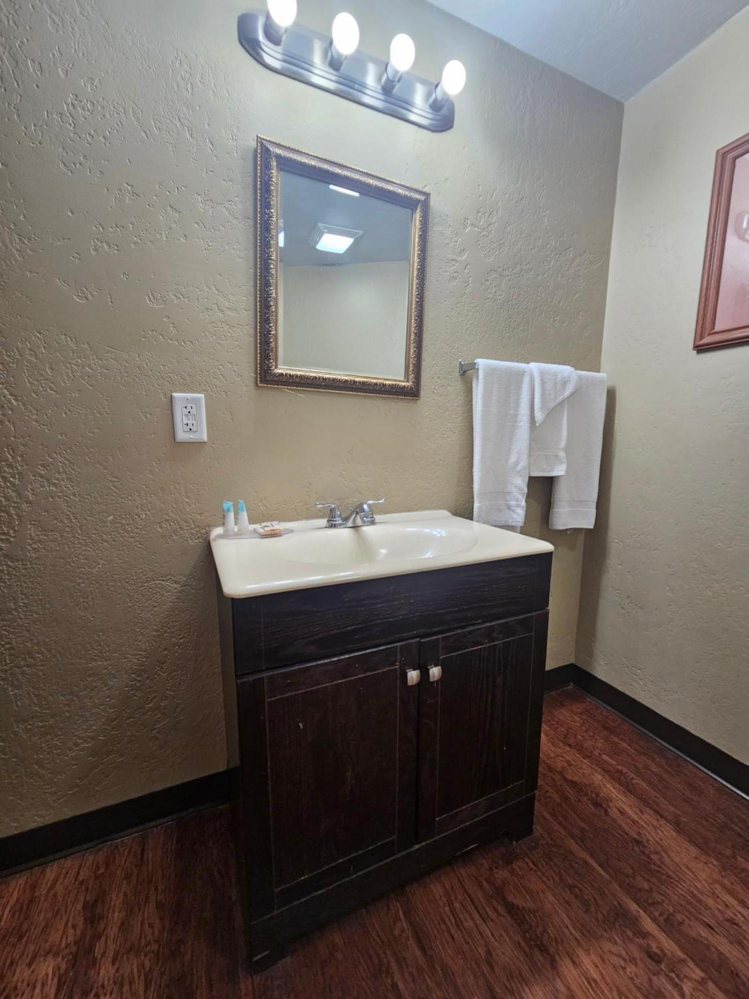 Redrock Country Inn Kanab Bagian luar foto
