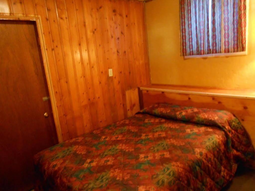 Redrock Country Inn Kanab Bagian luar foto